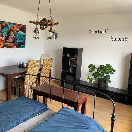 Ferienwohnungen Dresden & Glueck Auf Zwönitz Exterior foto
